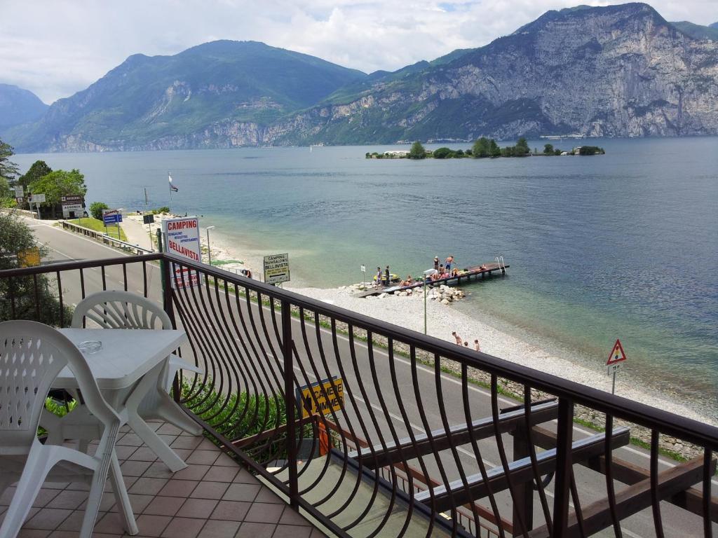 مالتشيزينيه Locanda Bellavista B&B الغرفة الصورة