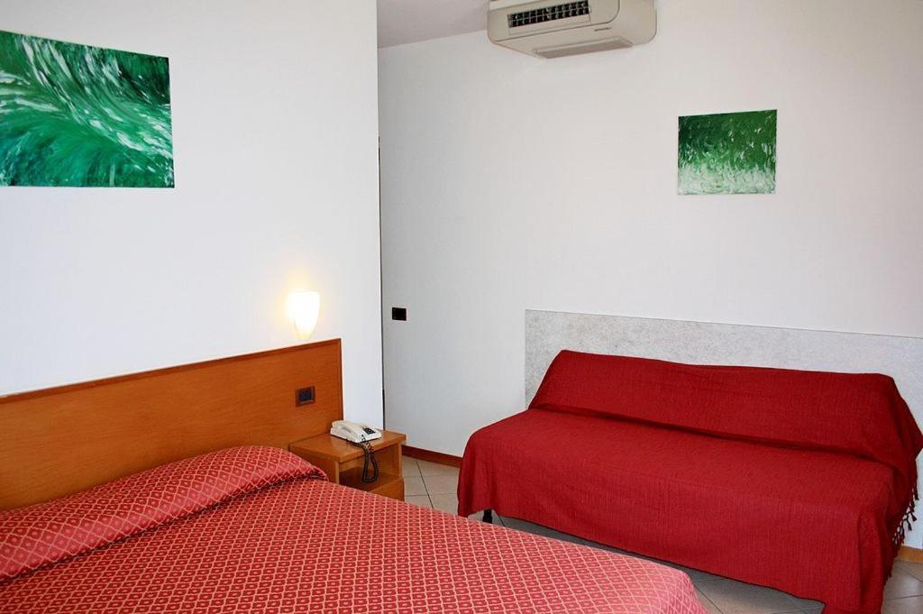 مالتشيزينيه Locanda Bellavista B&B الغرفة الصورة